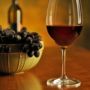 Найден новый механизм действия полезного соединения, содержащегося в красном вине